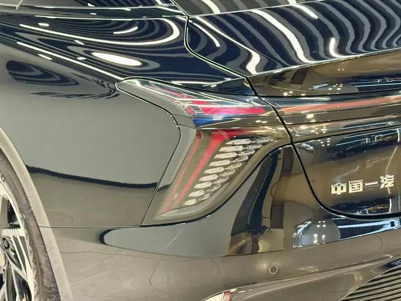 Hongqi H6 2023 2.0T Elegant Edition — миниатюра 10