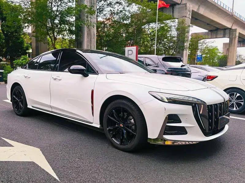Hongqi H6 2024 2.0T Premium Edition — миниатюра 3