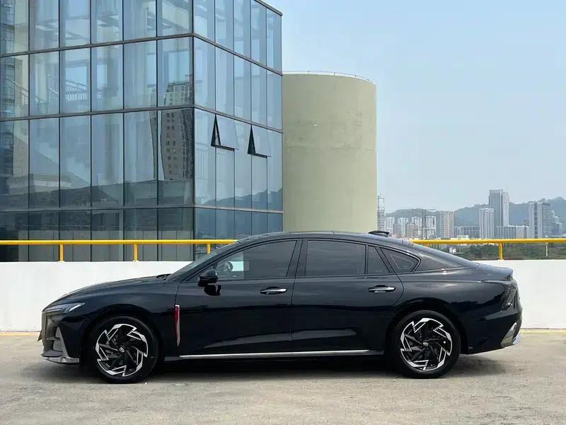 Hongqi H6 2023 2.0T Premium Edition — миниатюра 3