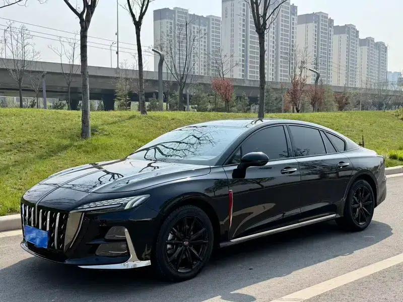 Hongqi H6 2023 2.0T Premium Edition — миниатюра 1