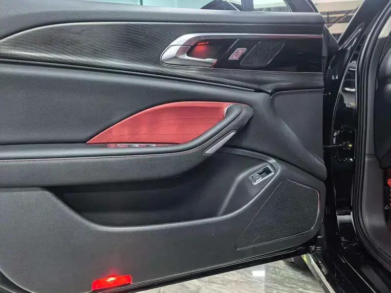 Hongqi H6 2023 2.0T Elegant Edition — миниатюра 7