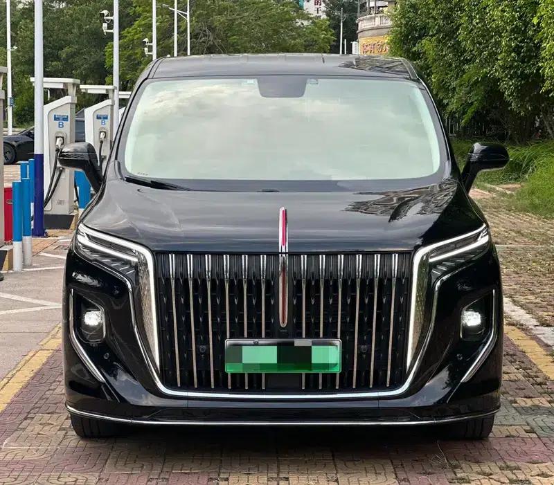 Hongqi HQ9 PHEV 2024 Four-Wheel Drive Business Edition — миниатюра 2