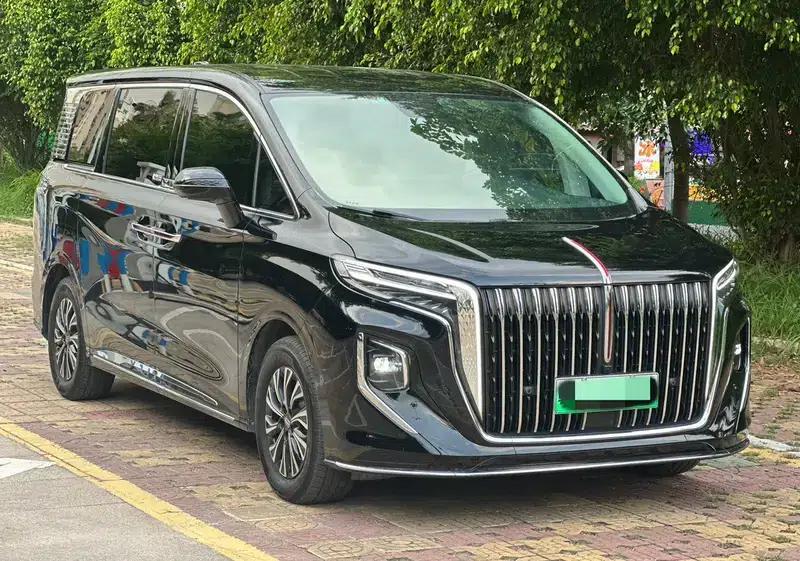 Hongqi HQ9 PHEV 2024 Four-Wheel Drive Business Edition — миниатюра 3