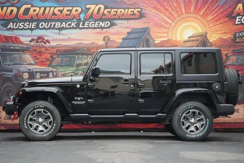 2017 Jeep Wrangler 3.0L Sahara Four-Door Comfort Edition — миниатюра 4