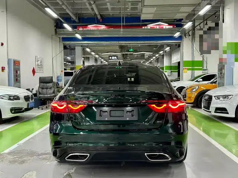 Jaguar XFL 2021 2.0T P250 AWD Obsidian Black Sport Edition — миниатюра 5