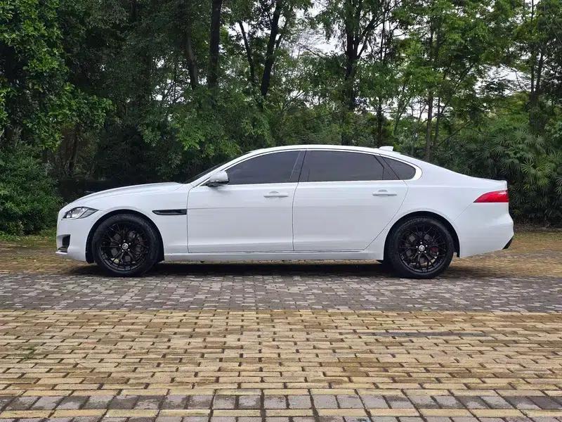 2018 Jaguar XFL 2.0T 200PS Elite Edition — миниатюра 4