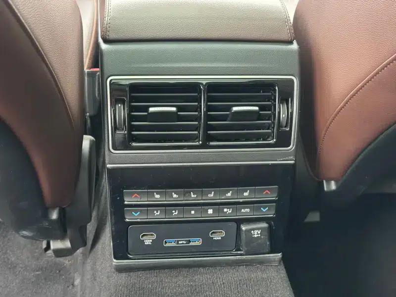 2017 Jaguar XFL 2.0T 240PS Premium Edition — миниатюра 15