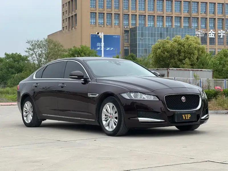 2017 Jaguar XFL 2.0T 240PS Premium Edition — миниатюра 3
