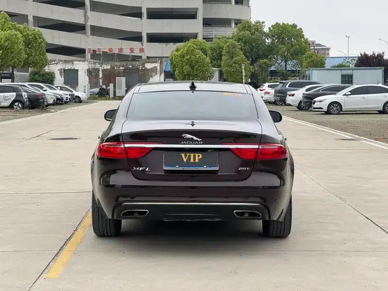 2017 Jaguar XFL 2.0T 240PS Premium Edition — миниатюра 5