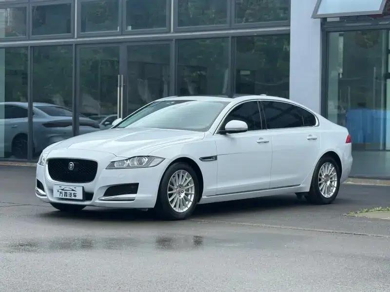 2017 Jaguar XFL 2.0T 200PS Elegance Edition — миниатюра 1
