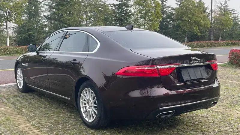 2017 Jaguar XFL 2.0T 200PS Elegance Edition — миниатюра 4