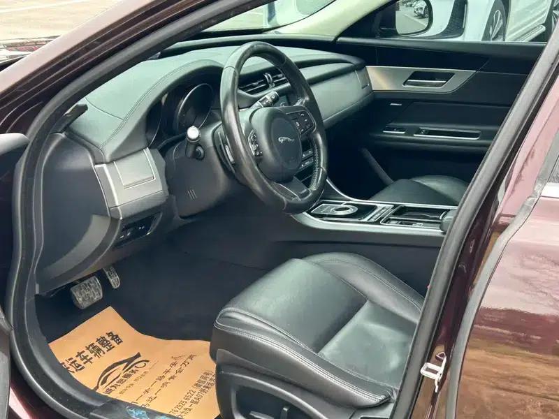 2017 Jaguar XFL 2.0T 200PS Elegance Edition — миниатюра 9
