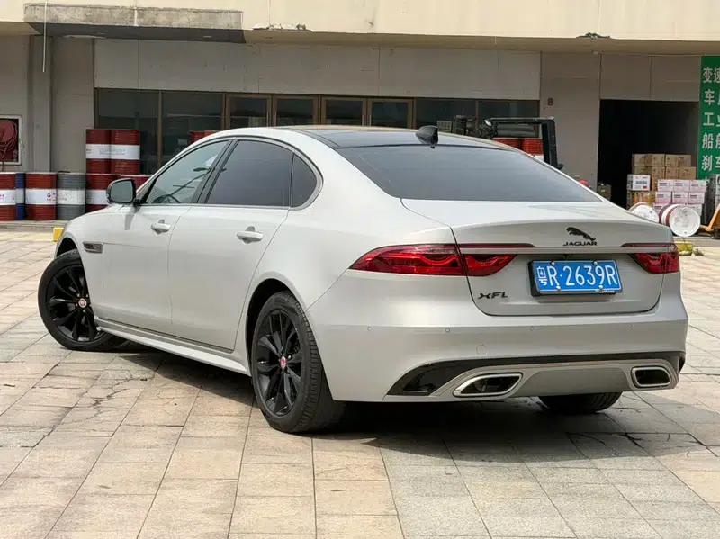 Jaguar XFL 2023 2.0T P250 2WD Elite Sport Gold Edition — миниатюра 5