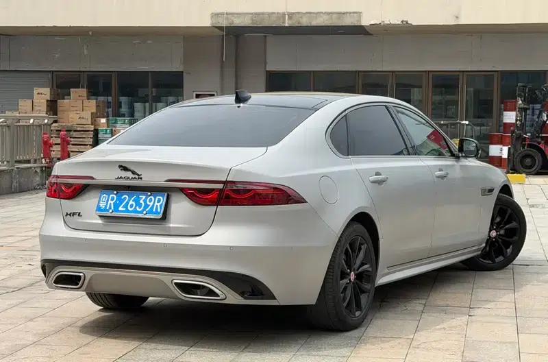 Jaguar XFL 2023 2.0T P250 2WD Elite Sport Gold Edition — миниатюра 7