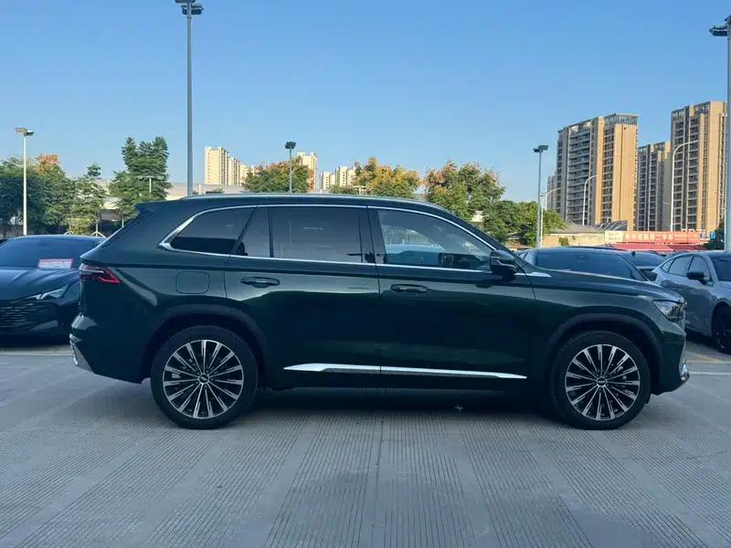Geely Xingyue L 2025 2.0TD High-Power Automatic Four-Wheel Drive Oriental Moon Edition — миниатюра 6