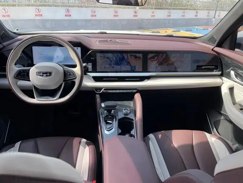 Geely Xingyue L 2024 2.0TD High-Power Automatic Two-Wheel Drive Cloud Edition — миниатюра 9