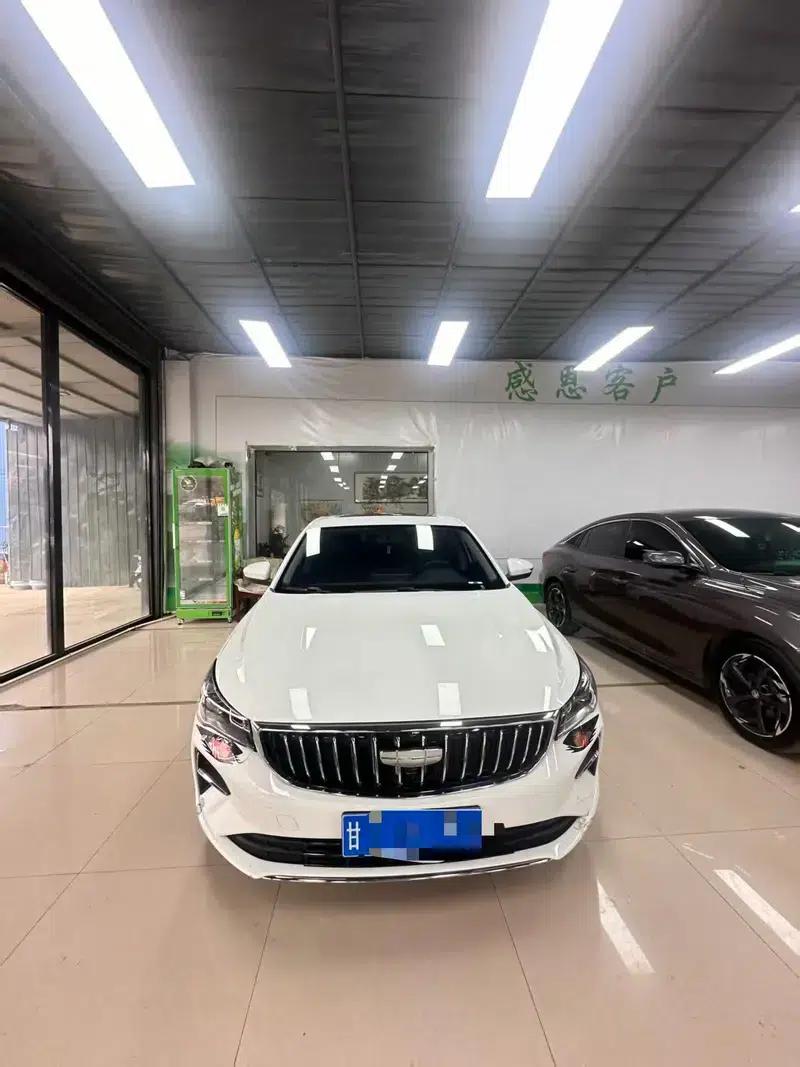 Geely Emgrand 2025 4th Generation 1.5L CVT Dragon Edition — миниатюра 2