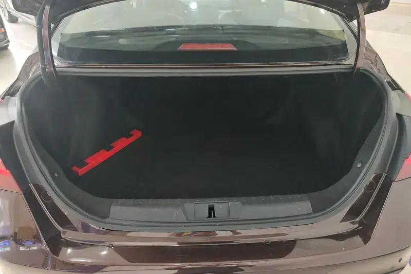 Geely Emgrand 2018 1.5L CVT Upward Connected Edition — миниатюра 17