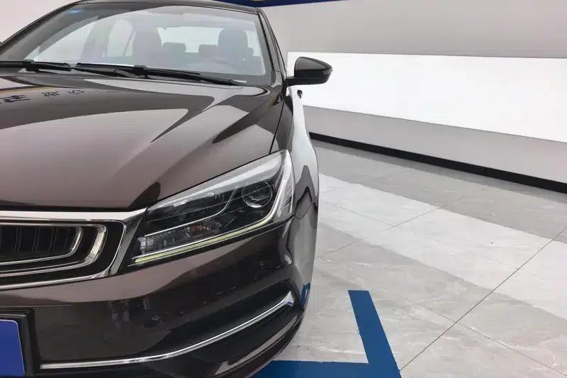 Geely Emgrand 2018 1.5L CVT Upward Connected Edition — миниатюра 4