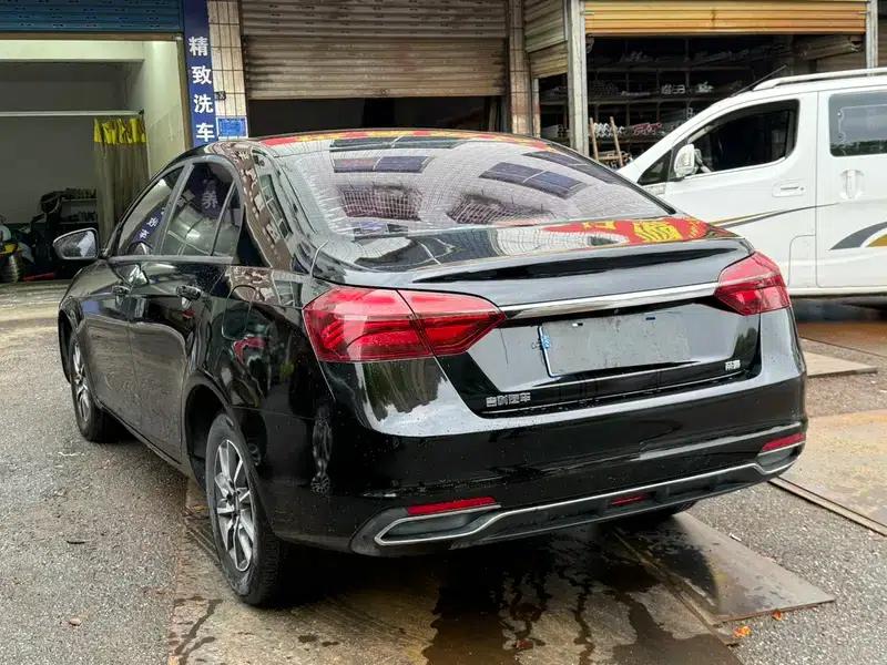 Geely Emgrand 2019 Leading Edition 1.5L CVT Luxury Model (National VI Emission Standard) — миниатюра 4