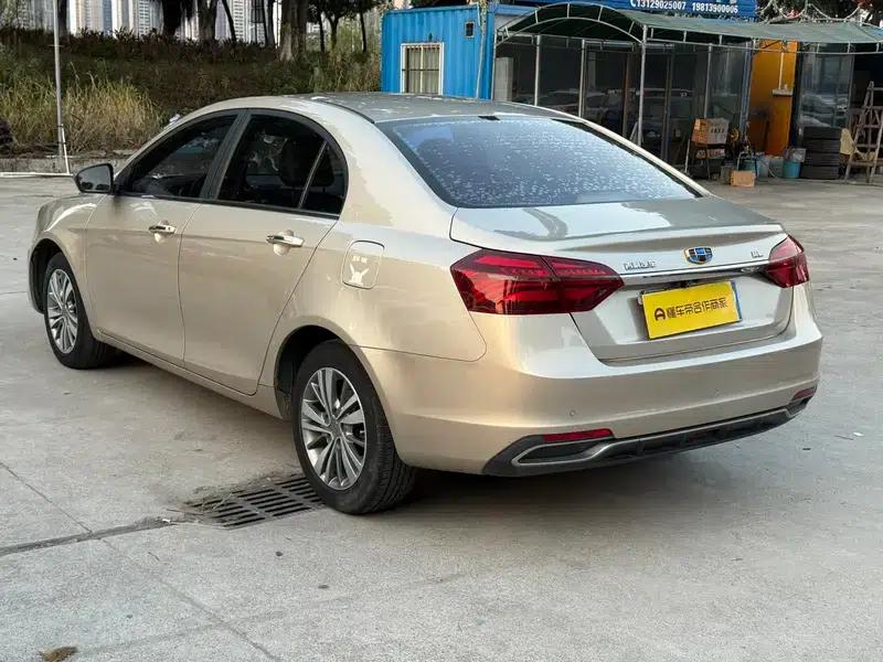 Geely Emgrand 2018 1.5L CVT Upward Connected Edition — миниатюра 4