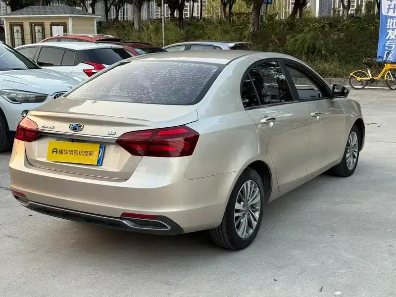 Geely Emgrand 2018 1.5L CVT Upward Connected Edition — миниатюра 6
