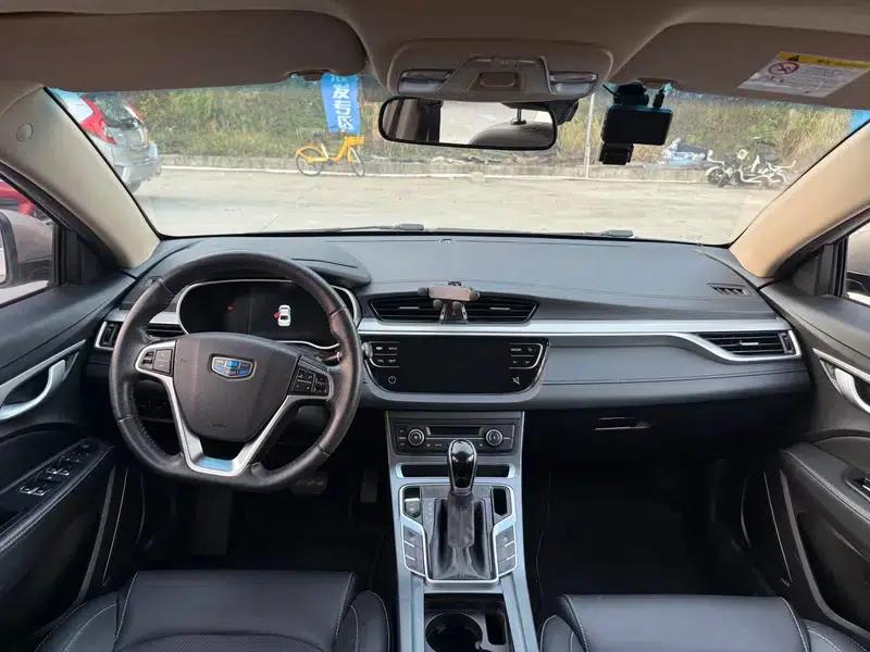 Geely Emgrand 2018 1.5L CVT Upward Connected Edition — миниатюра 8