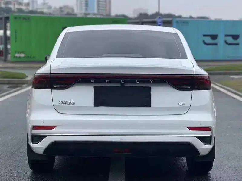 Geely Emgrand 2022 4th Generation 1.5L CVT Elite — миниатюра 5