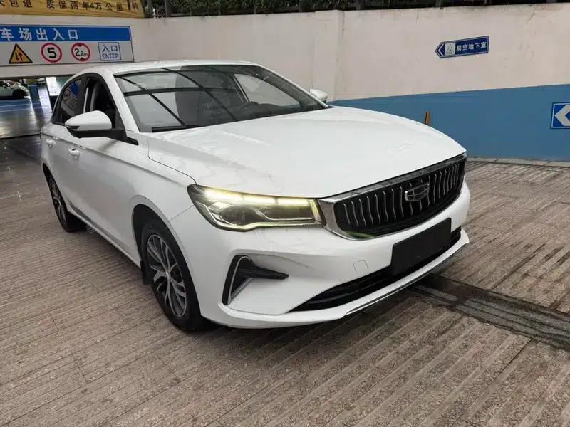 Geely Emgrand 2022 Generation 4 1.5L Manual Deluxe — миниатюра 3