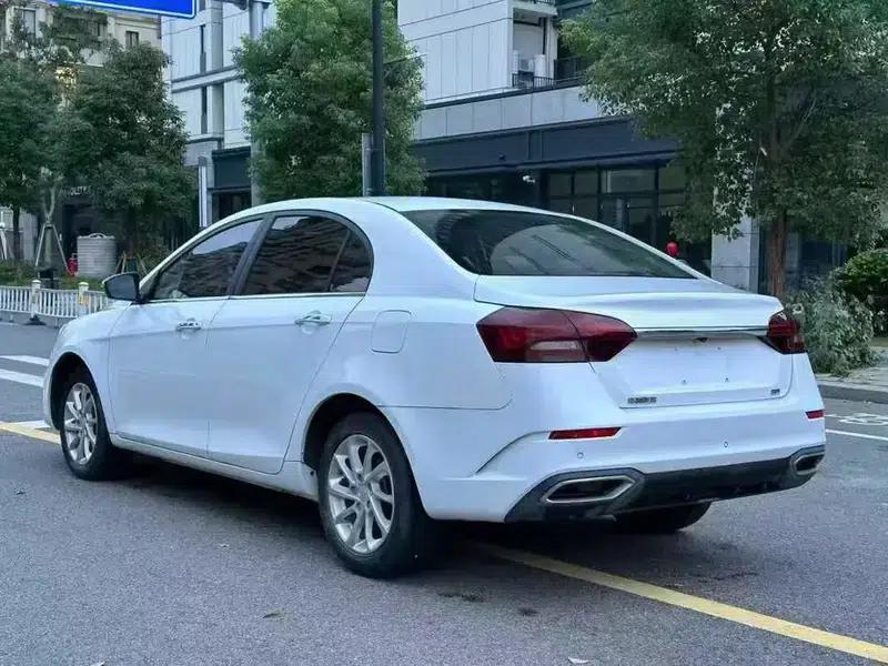 Geely Emgrand 2021 UP 1.5L CVT Upward Edition — миниатюра 4