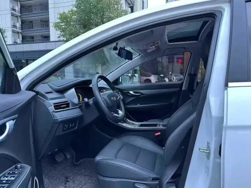Geely Emgrand 2021 UP 1.5L CVT Upward Edition — миниатюра 8