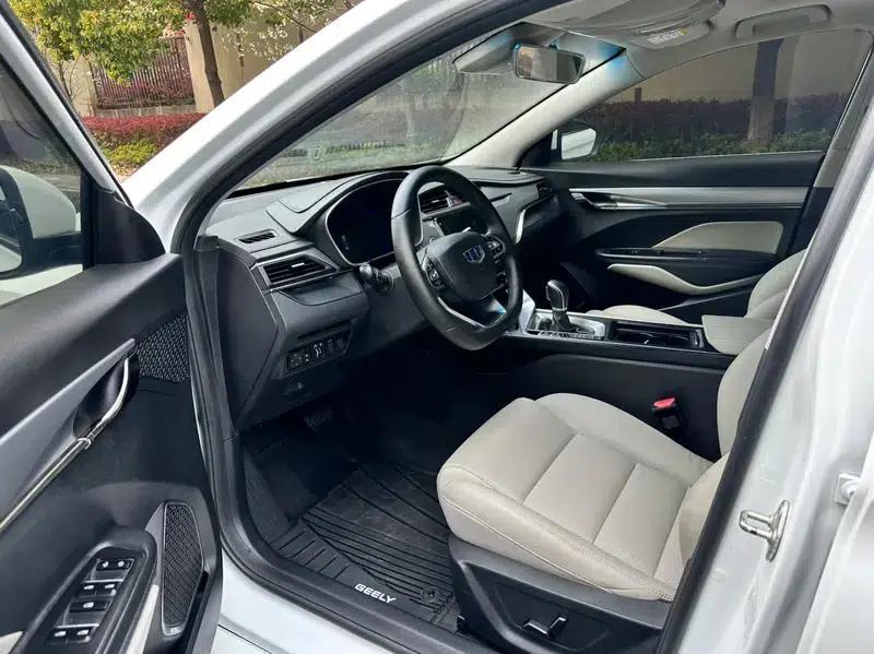 Geely Binrui 2018 14T CVT Binzhi Edition — миниатюра 9