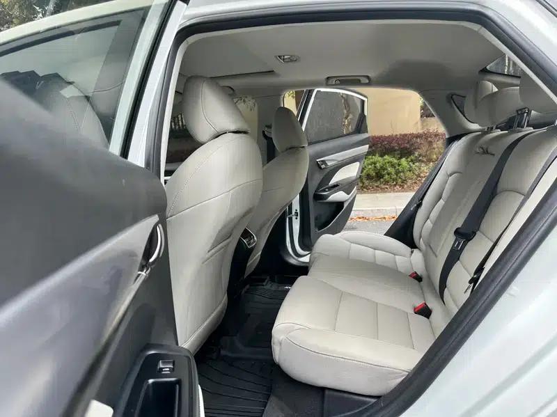 Geely Binrui 2018 14T CVT Binzhi Edition — миниатюра 10