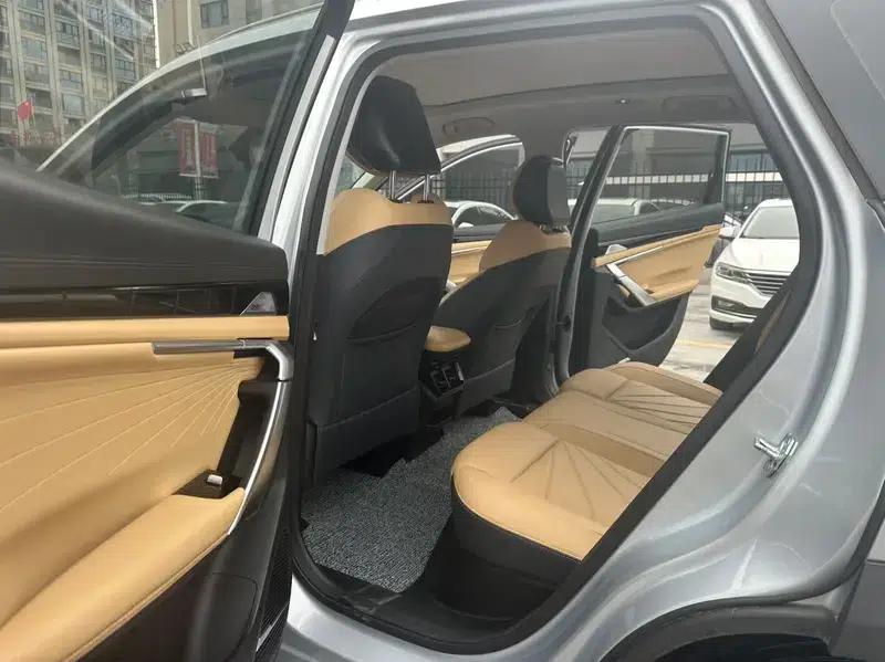 Geely Boyue L 2023 1.5TD DCT Premium Edition — миниатюра 17