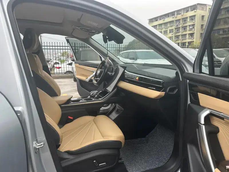 Geely Boyue L 2023 1.5TD DCT Premium Edition — миниатюра 21