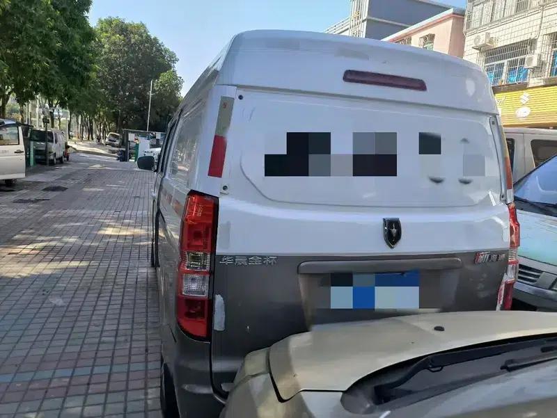 New Hiace X30L 2018 1.5L Van Business Edition DLCG14 — миниатюра 6