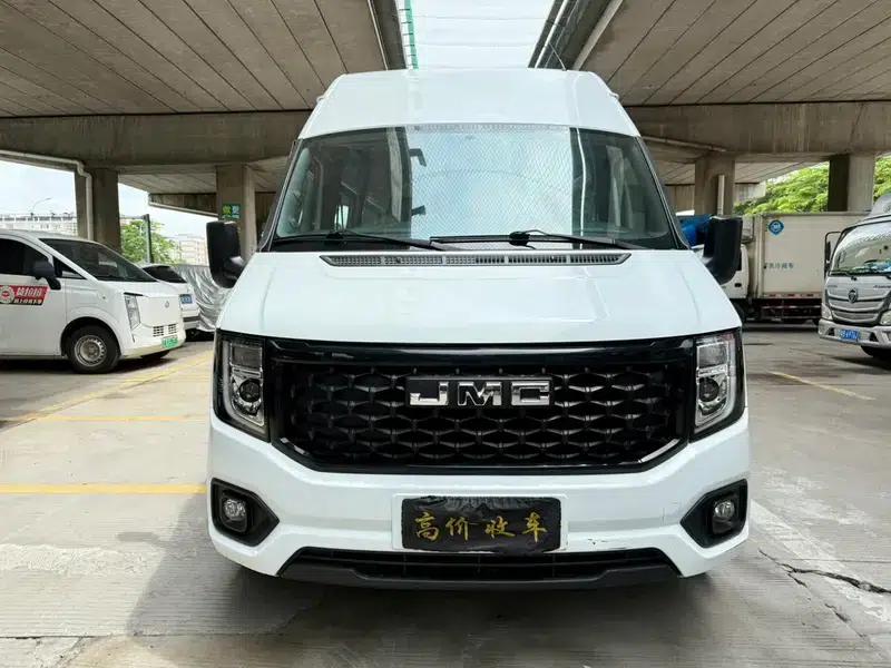 Fushun 2023 2.0T Manual Diesel Mid-Wheelbase Mid-Roof Commercial Multi-Purpose Passenger Van (6 Seats) — миниатюра 2