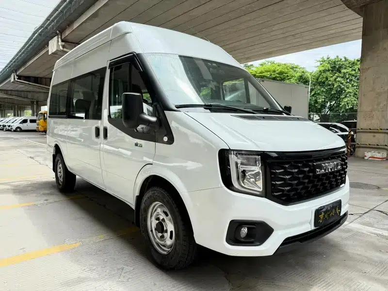 Fushun 2023 2.0T Manual Diesel Mid-Wheelbase Mid-Roof Commercial Multi-Purpose Passenger Van (6 Seats) — миниатюра 3