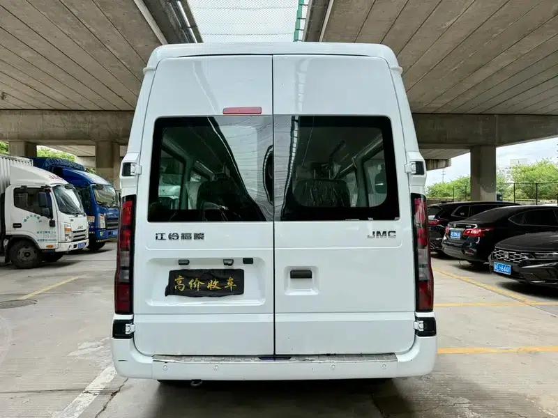 Fushun 2023 2.0T Manual Diesel Mid-Wheelbase Mid-Roof Commercial Multi-Purpose Passenger Van (6 Seats) — миниатюра 6