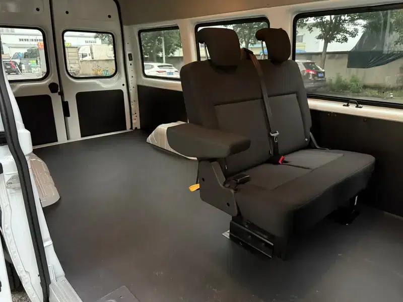 Fu Shun 2025 2.0T Automatic Rear-Wheel Drive 5-Seater Factory Customized Edition — миниатюра 17