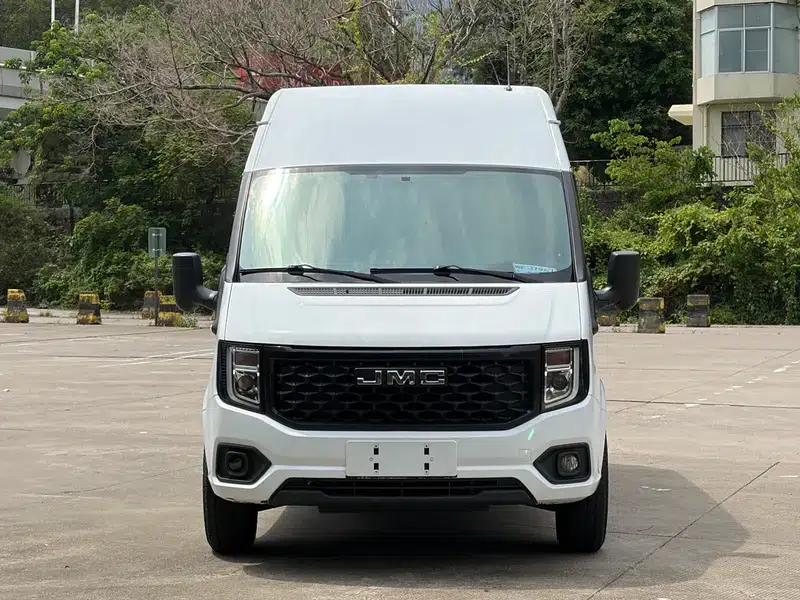 Fushun 2023 2.0T Manual Diesel Mid-Wheelbase Mid-Roof Commercial Multi-Purpose Passenger Van (6 Seats) — миниатюра 2