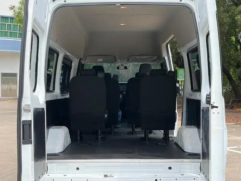 Fushun 2023 2.0T Manual Diesel Mid-Wheelbase Mid-Roof Commercial Multi-Purpose Passenger Van (6 Seats) — миниатюра 15
