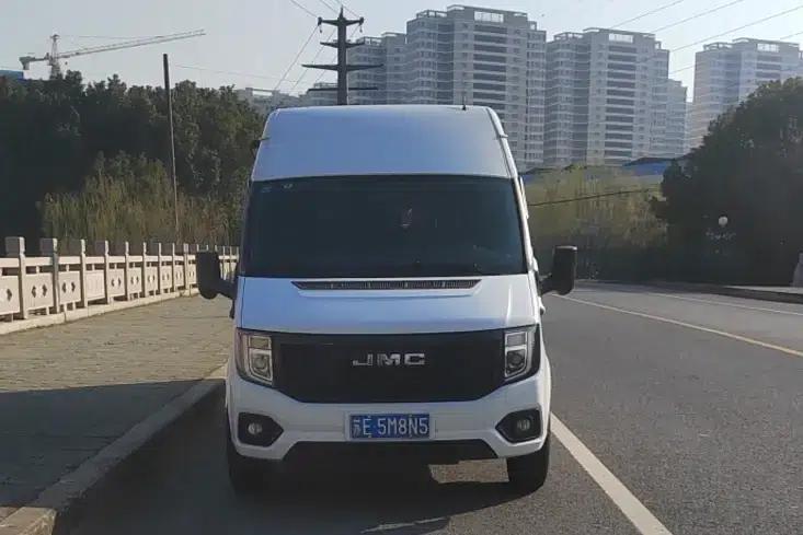 Fushun 2023 2.0T Manual Diesel Mid-Wheelbase Mid-Roof Commercial Multi-Purpose Passenger Van (7 Seats) — миниатюра 2