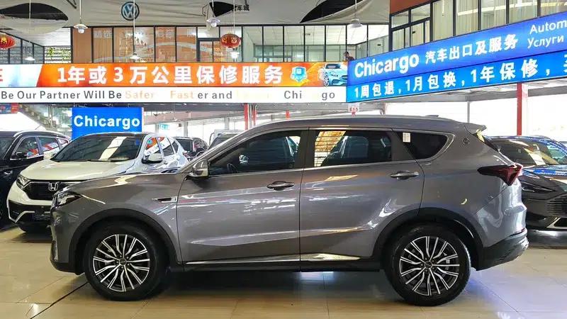 Jetour X70 PLUS 2023 1.6T DCT 7-seater — миниатюра 3