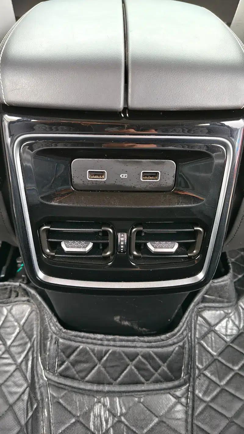 Jetour X70 PLUS 2023 1.6T DCT 7-seater — миниатюра 9