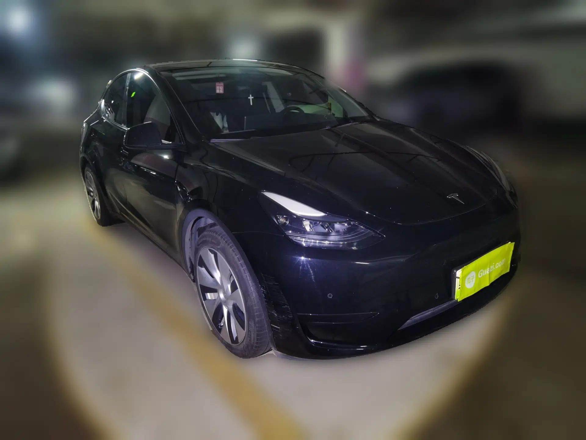 Tesla Model Y 2022 Rear-Wheel-Drive Version — миниатюра 3