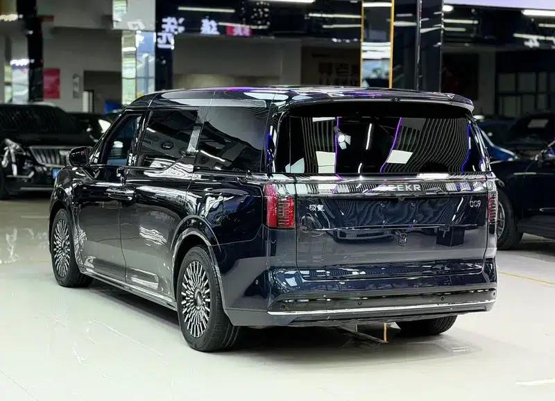 ZEEKR 009 2024 Model, Six-Seat Executive Edition, Four-Wheel Drive, 108kWh — миниатюра 4