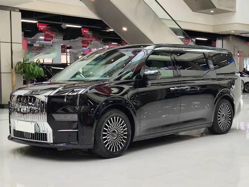 ZEEKR 009 2022 Model, 4WD, 6-Seater, Pure Electric, Factory Custom Edition — миниатюра 1
