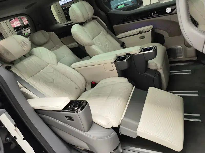 ZEEKR 009 2022 Model, 4WD, 6-Seater, Pure Electric, Factory Custom Edition — миниатюра 21