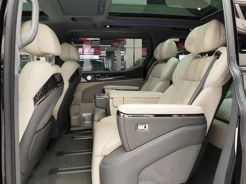 ZEEKR 009 2022 Model, 4WD, 6-Seater, Pure Electric, Factory Custom Edition — миниатюра 29